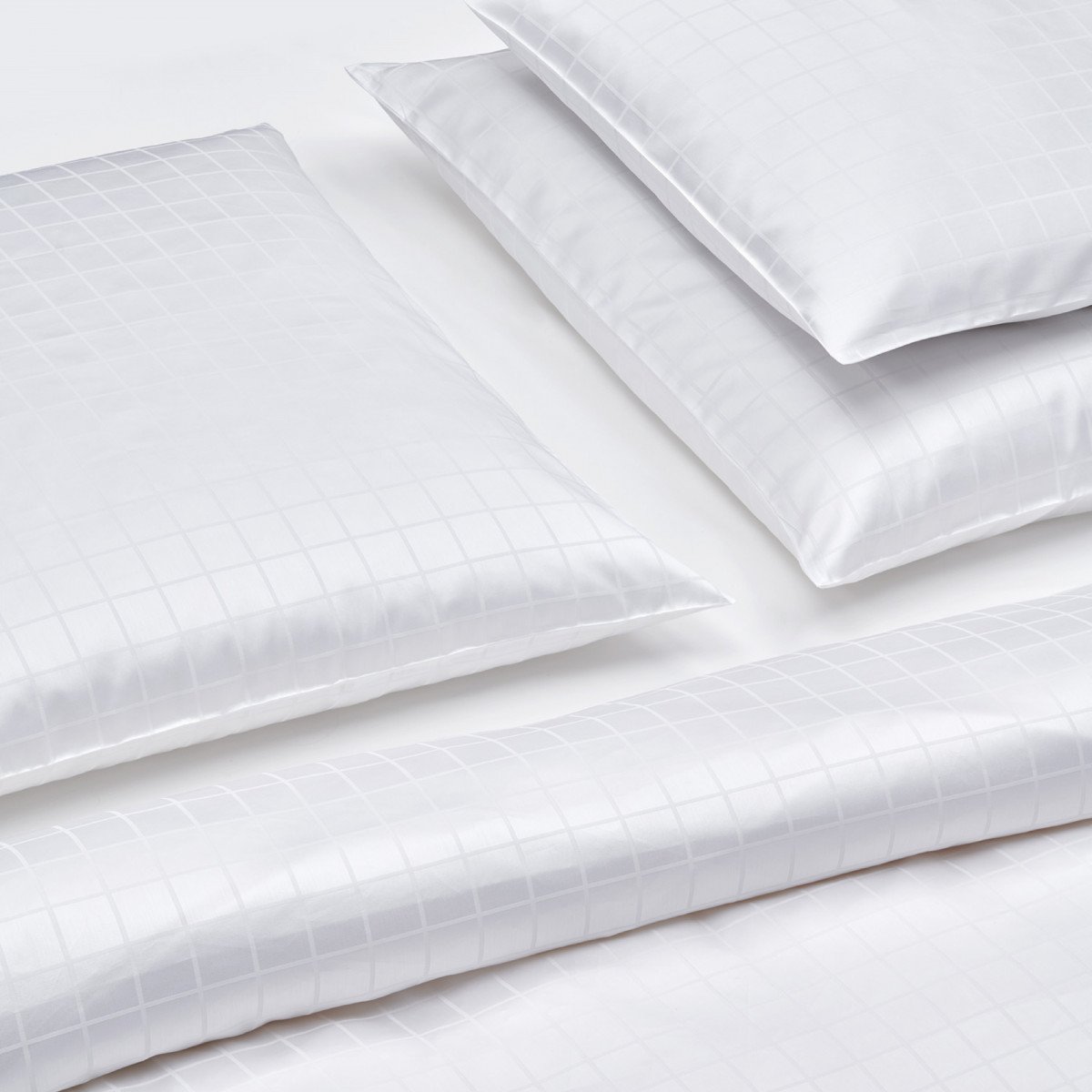 Fischbacher Bettwäsche Time Square D50 Satin weiß und grau